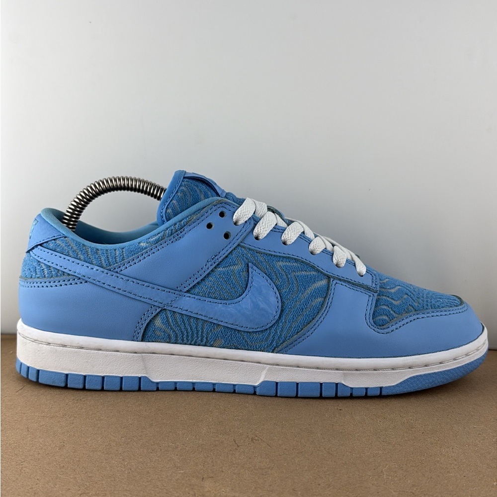 Nike Dunk Low Retro PRM UNC University Blue White Shoes FN6834412 Men’s size 8 - Picture 3 of 9